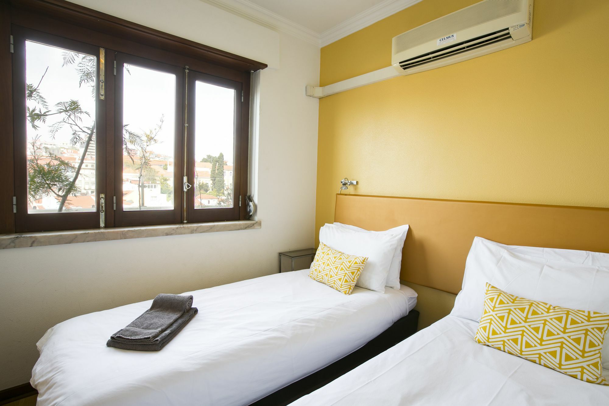 Lv Premier Apartments Anjos- Ar1 Lissabon Buitenkant foto